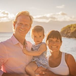 Meet your Posher, Athinela